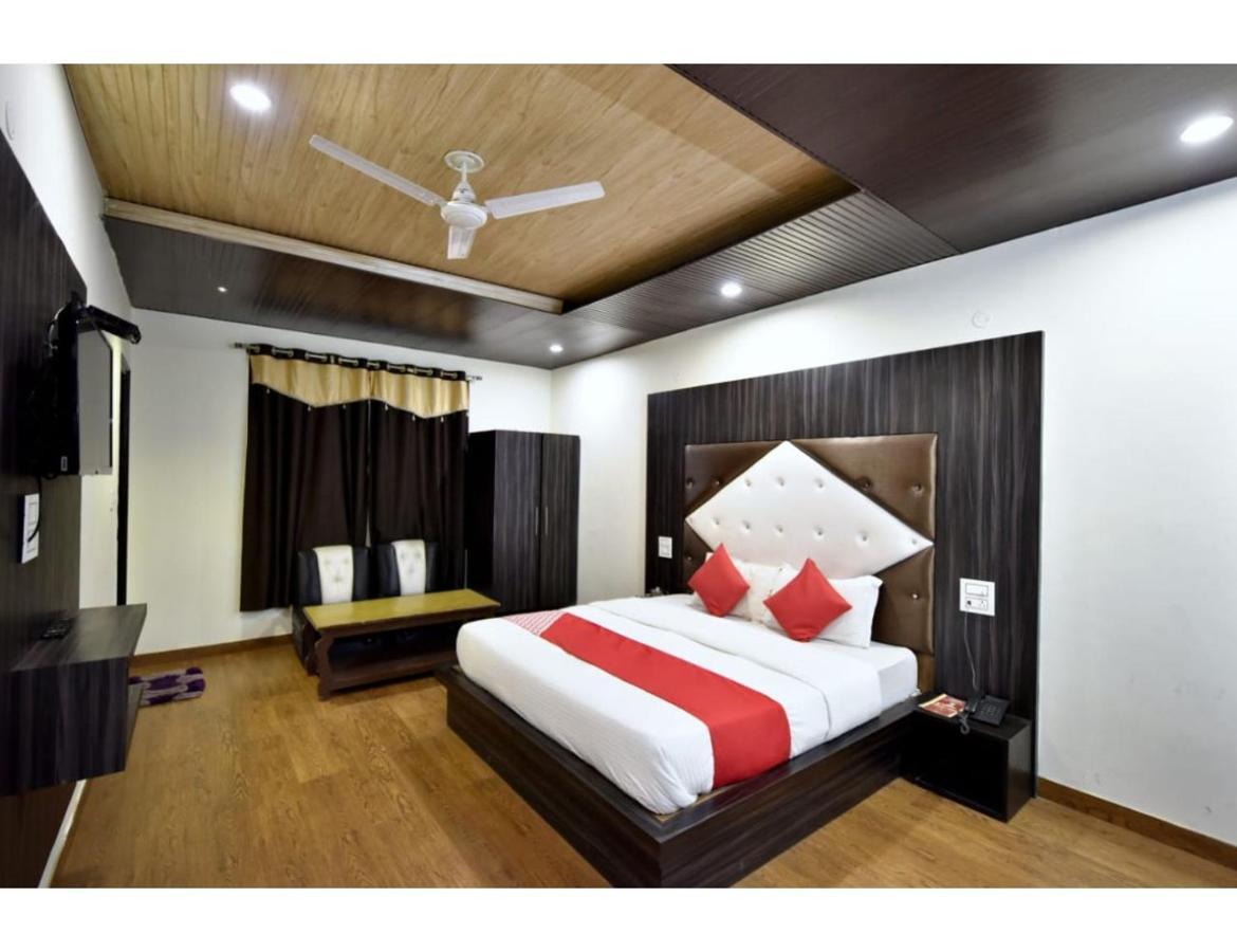 Hotel Dalhousie Grand Banikhet Экстерьер фото