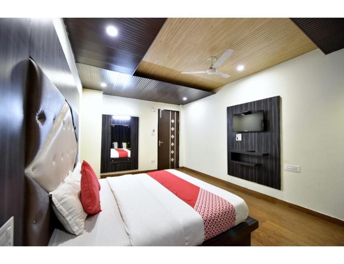 Hotel Dalhousie Grand Banikhet Экстерьер фото